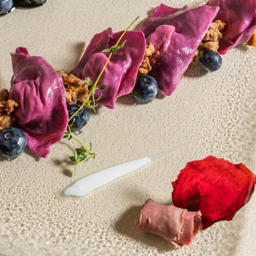 Hotel Bernini Palace Florencie Exteriér fotografie A purple potato gnocchi